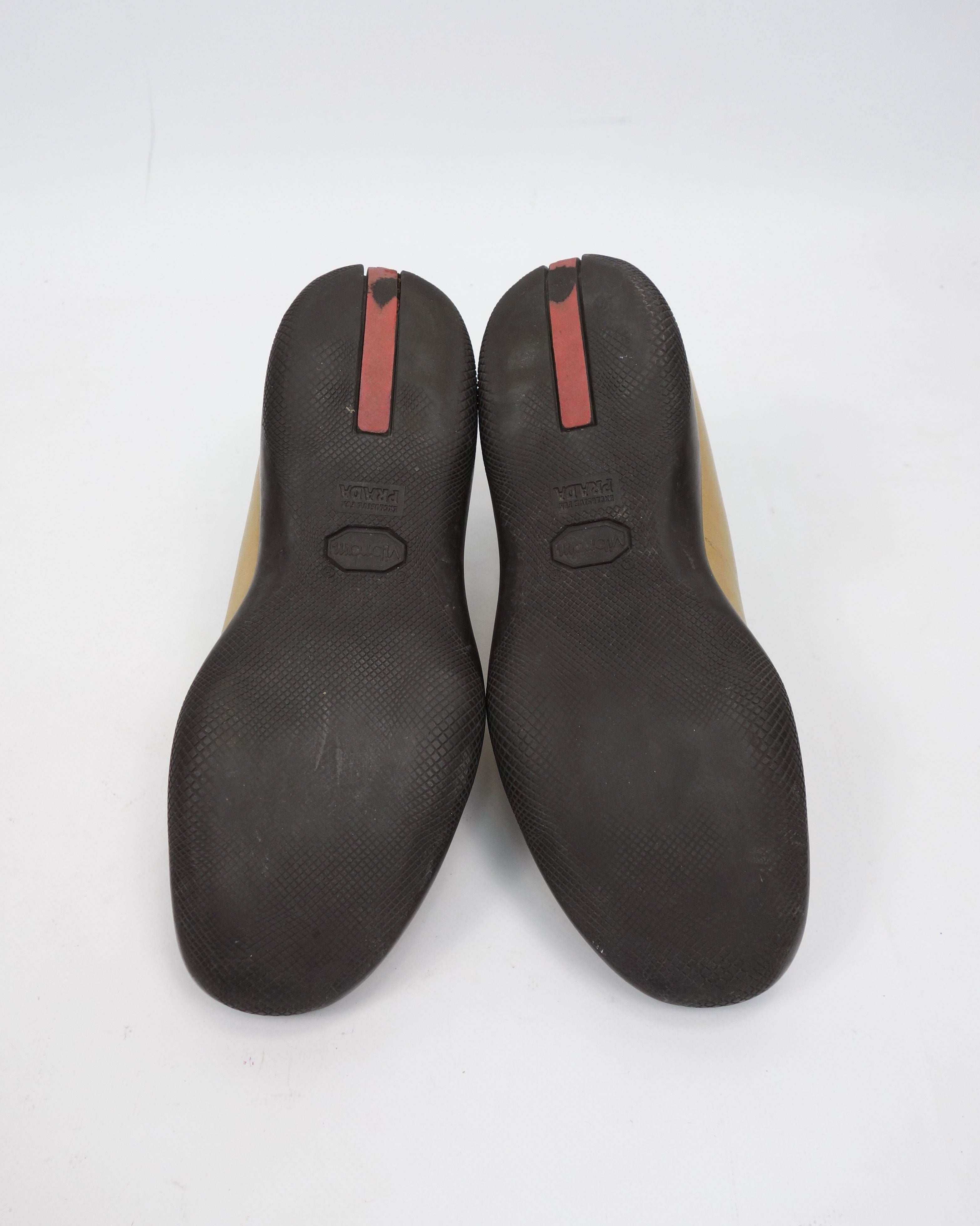 Prada Nappa Sport Beige Leather Sneakers 2000's – Vintage TTS