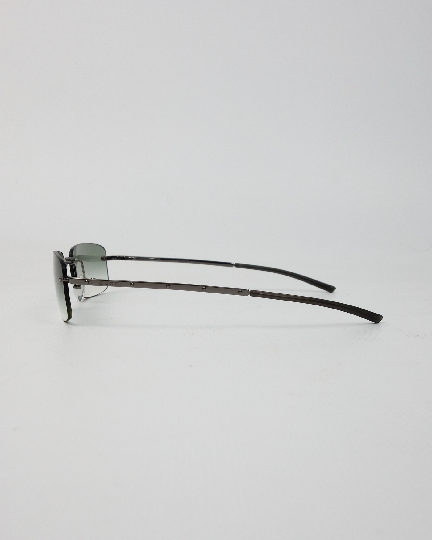 Gucci GG 1755 Slim Sunglasses 2000's