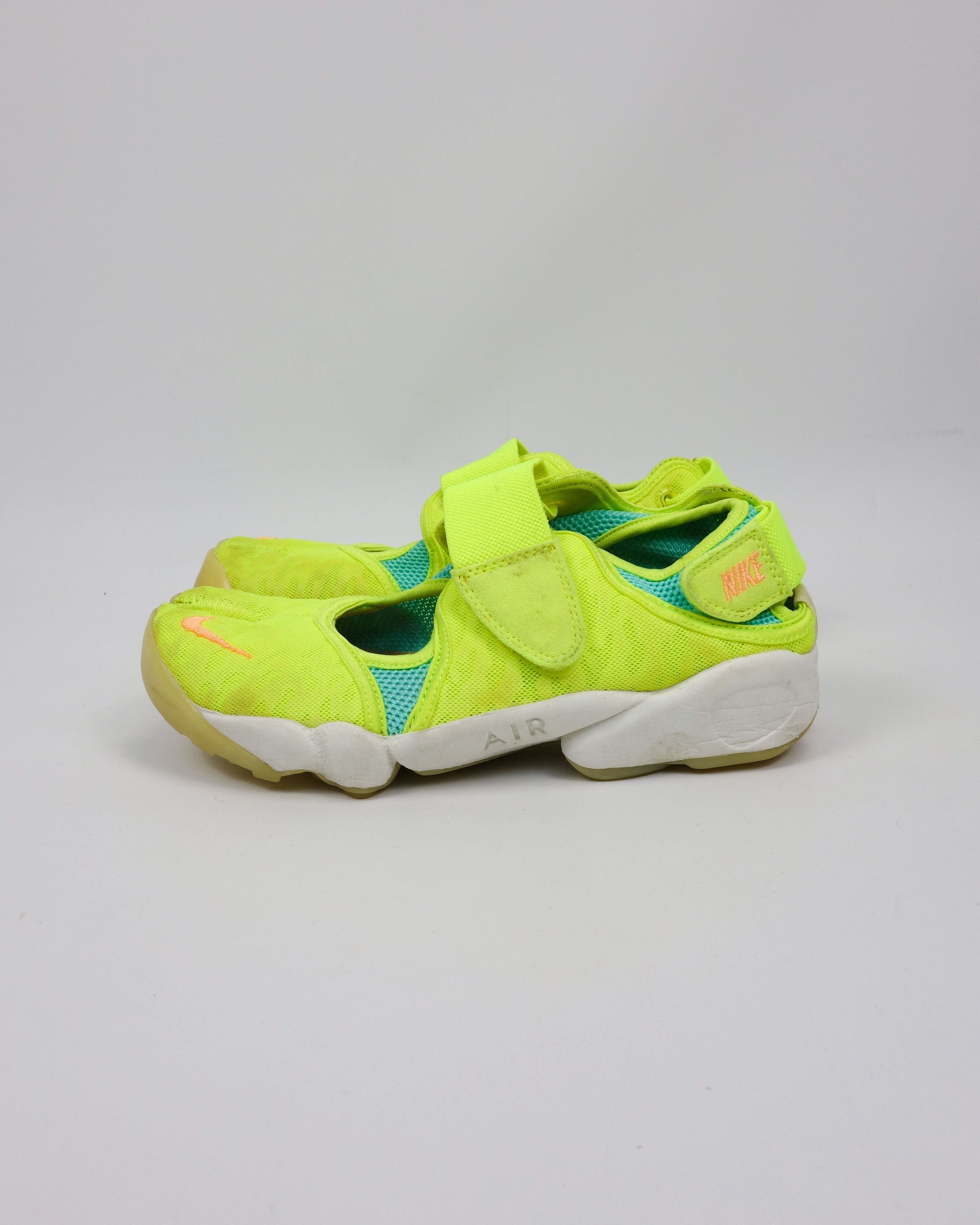 Nike Air Rift Textured Neon Green Sample 2015 – Vintage TTS