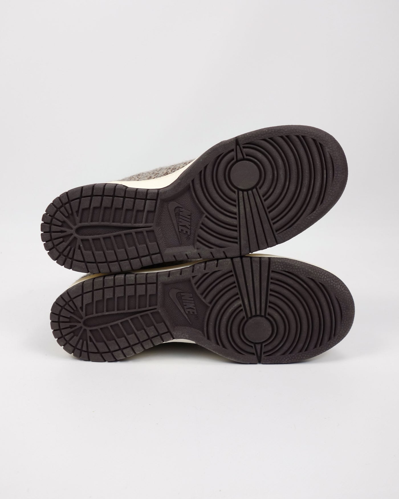 Nike Dunk Low Supreme "No Logo" Shoes 2007