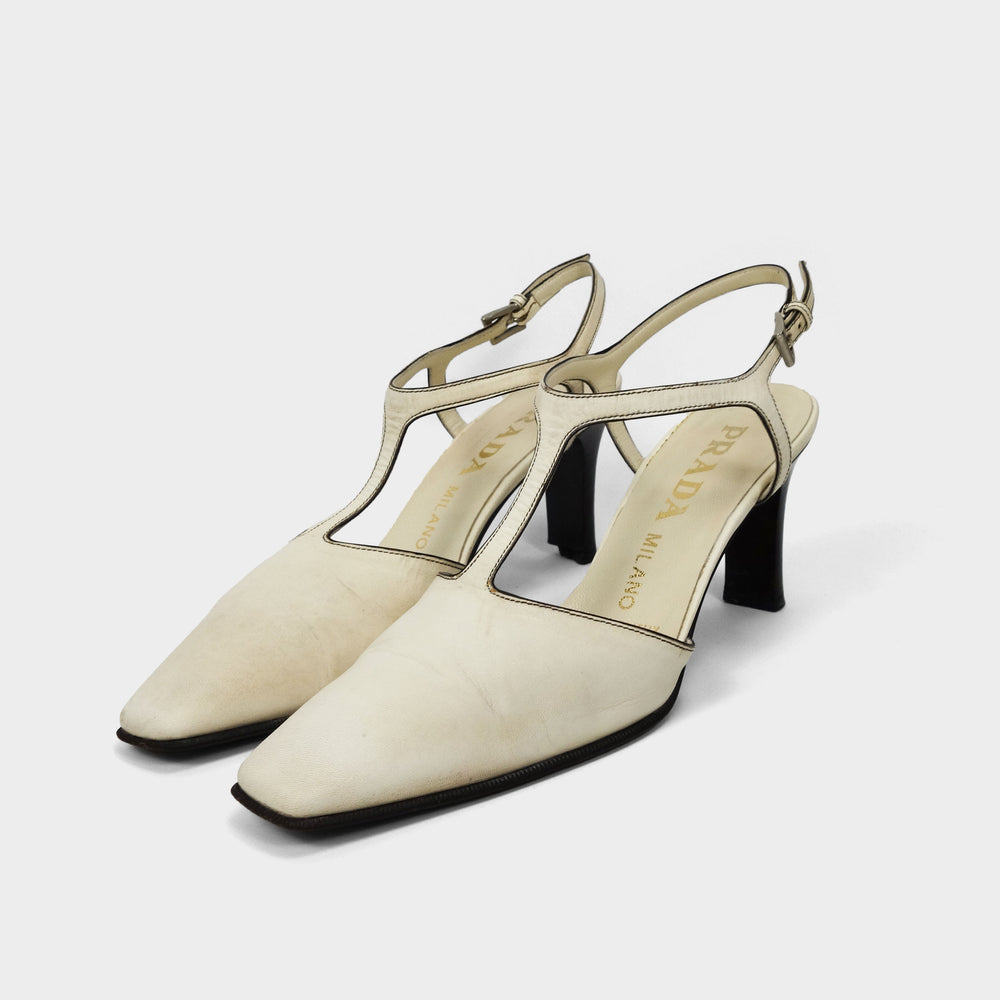 Prada Cream White Leather Sharped Toe Heels 2000's