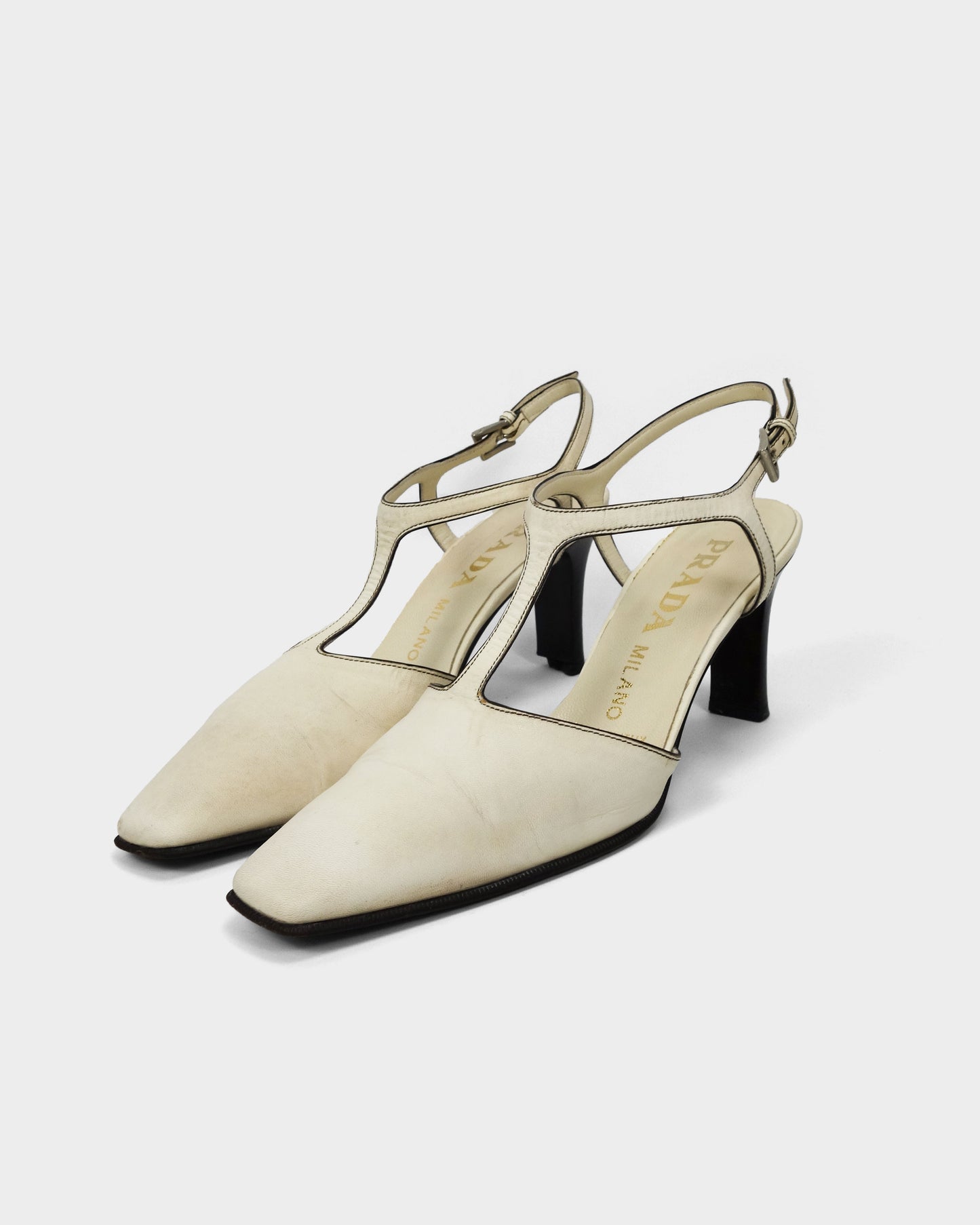 Prada Cream White Leather Sharped Toe Heels 2000's