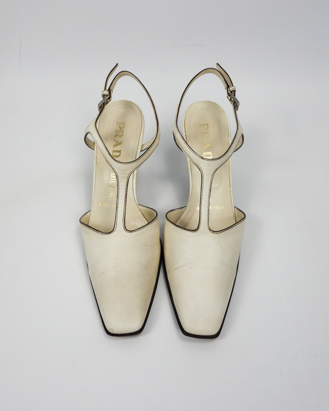 Prada Cream White Leather Sharped Toe Heels 2000's