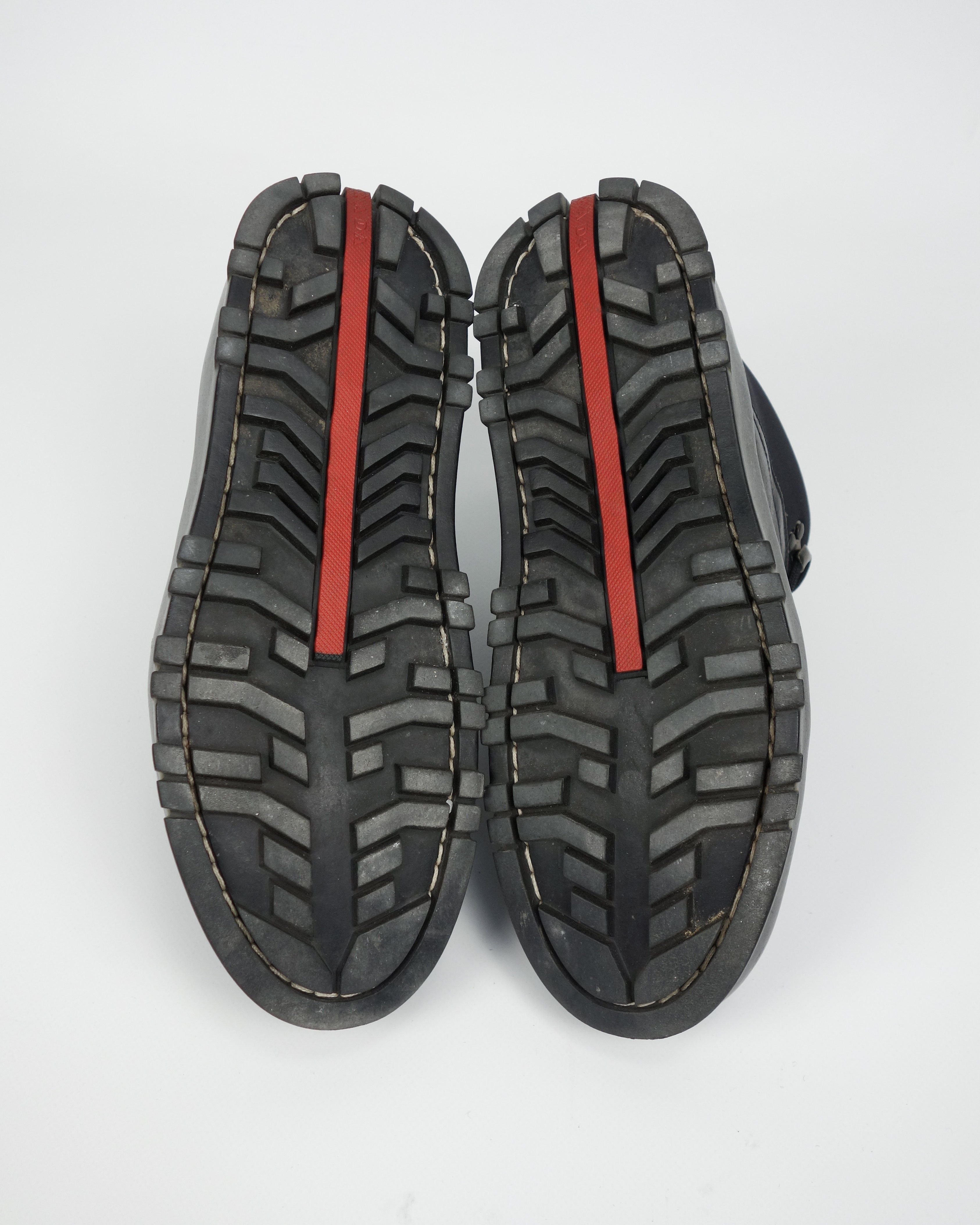 Prada Sport Black Leather Mid Boots 2000's – Vintage TTS Prada Sport Black Leather Mid Boots 2000's – Vintage TTS