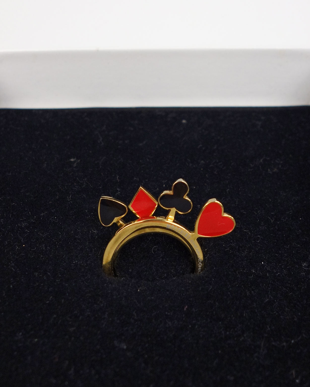 Moschino 4-in-1 Golden Ring 2000's - Vintagetts