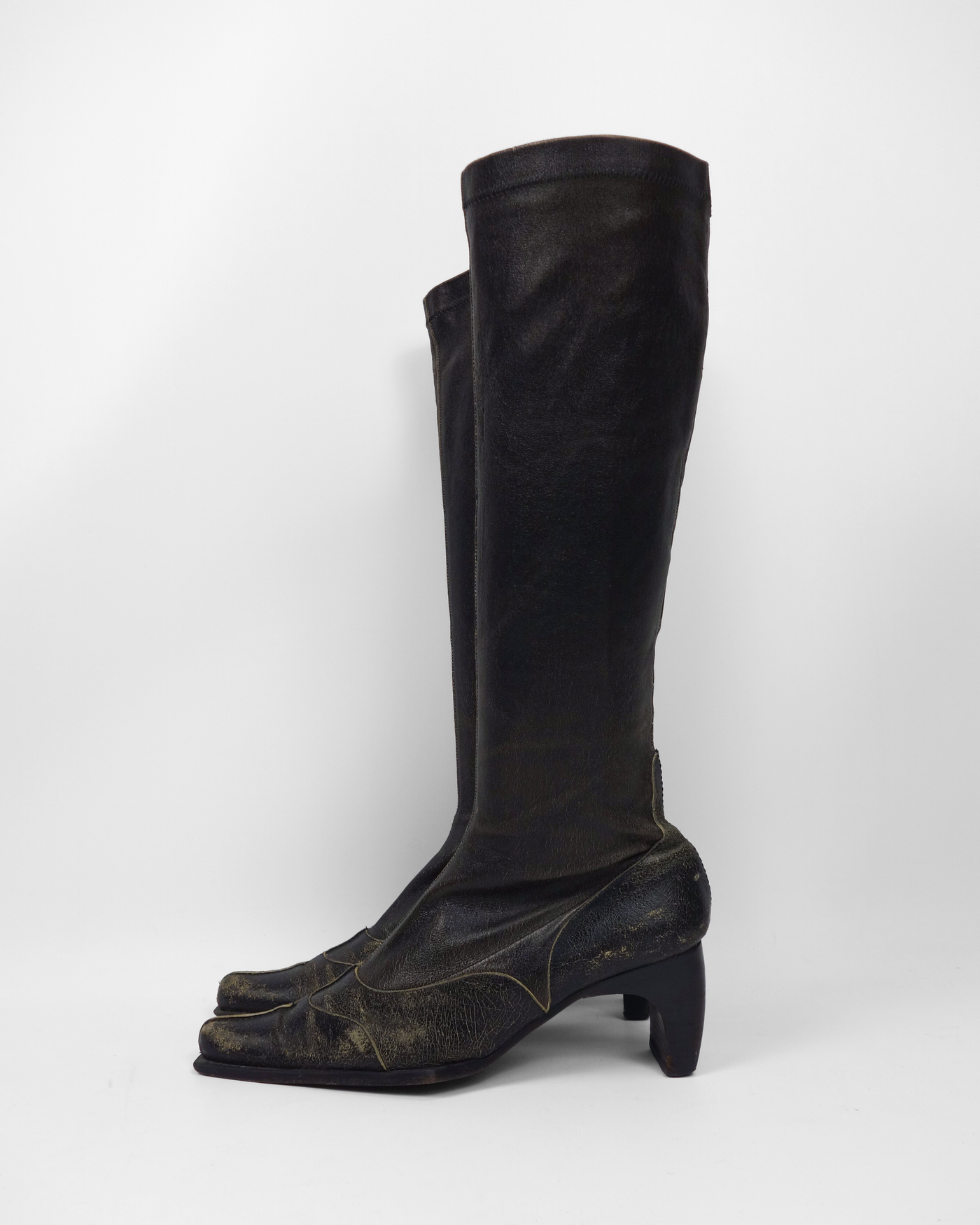Muxart Black Cracked Leather Boots 2000's