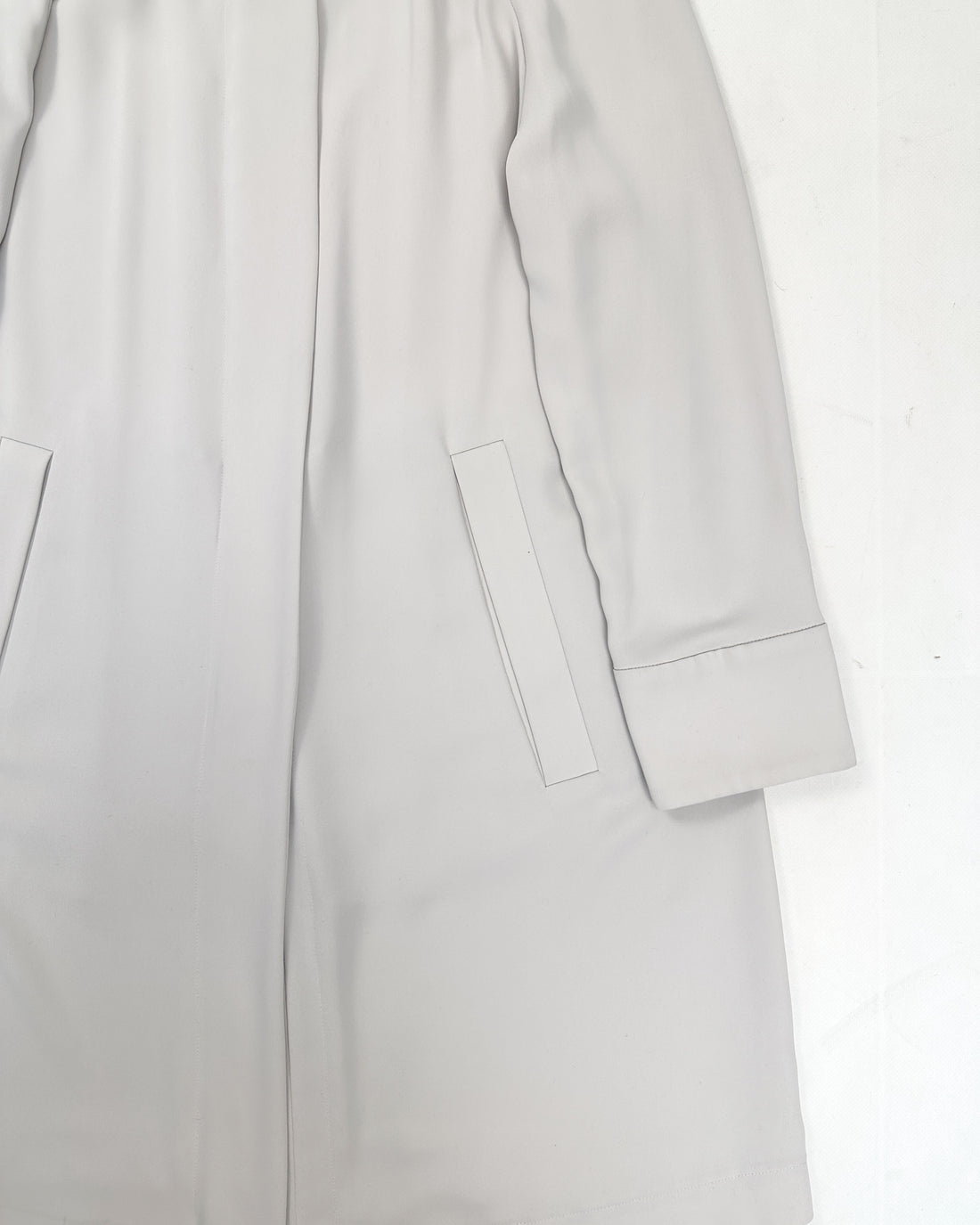 Armani Icon Fluid White Coat 2010