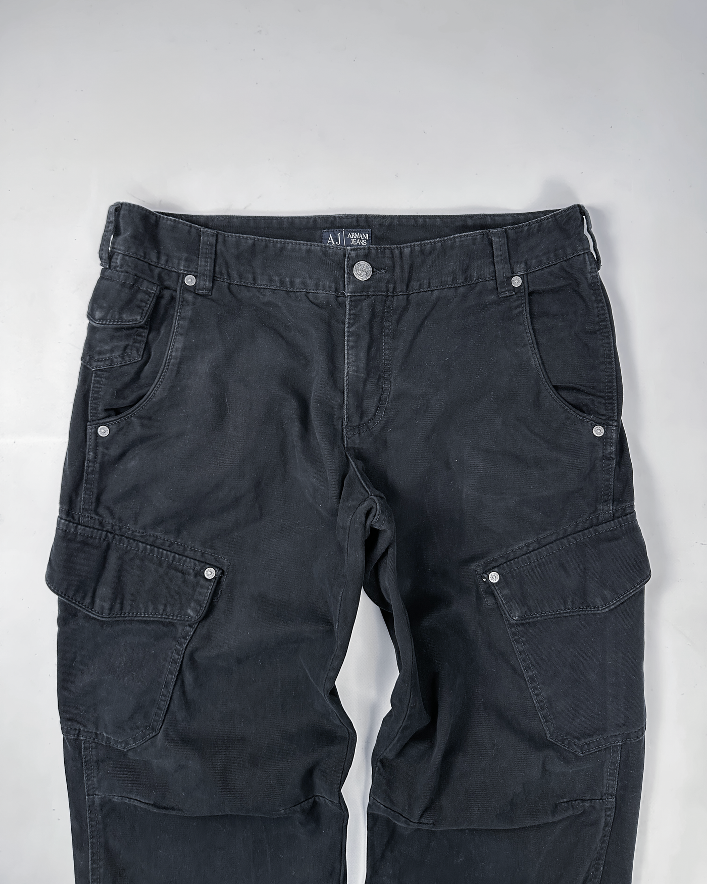 Armani Jeans Heavy Black Cotton Cargo Pants 2000's – Vintage TTS Armani Jeans Heavy Black Cotton Cargo Pants 2000's – Vintage TTS