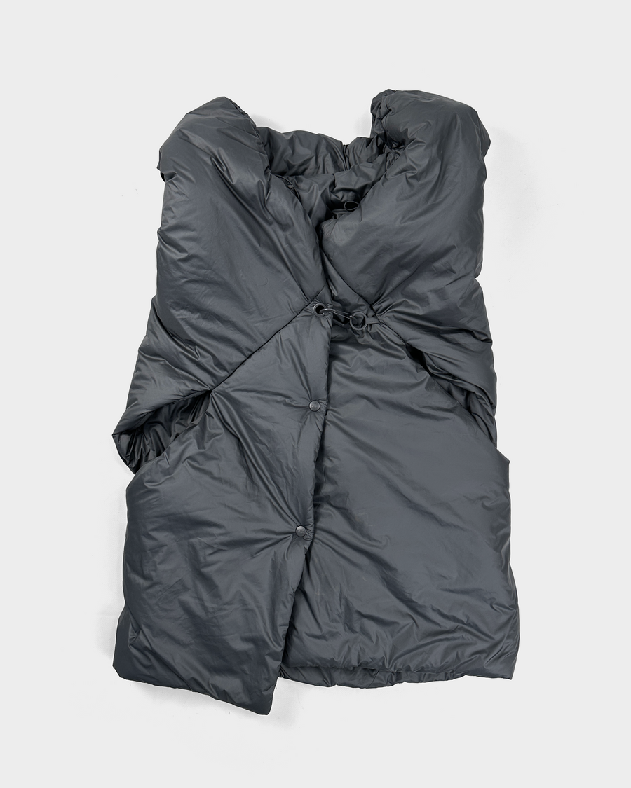 Ixos Irregular Grey Puffer Vest 2000's