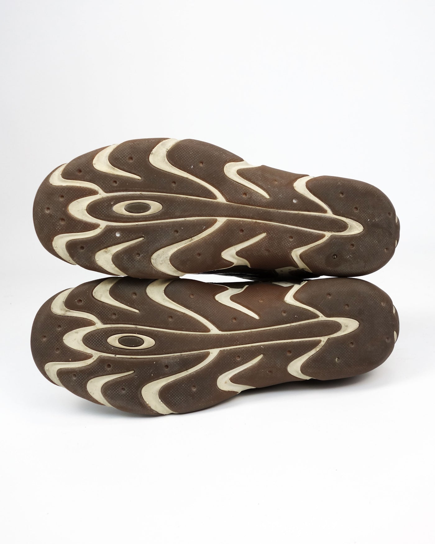 Oakley Twitch Sneakers Brown Cream 2000s