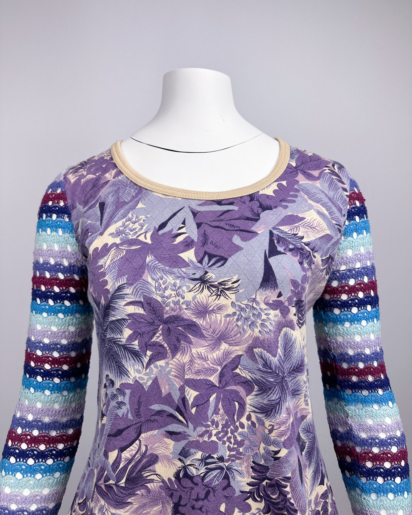 Custo Barcelona Flowers Wool Sleeves Top 1990's