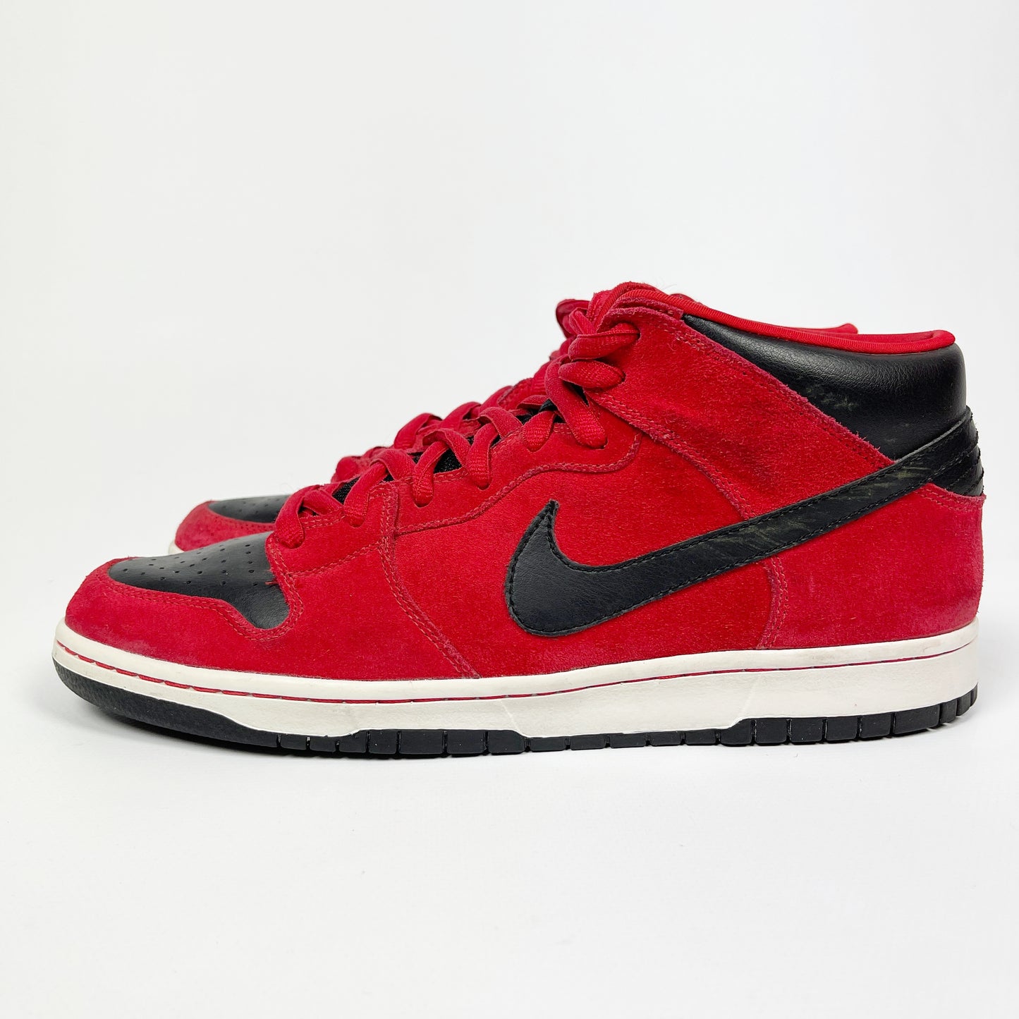 Nike SB Dunk Mid Sport Red Black 2010 - Vintagetts