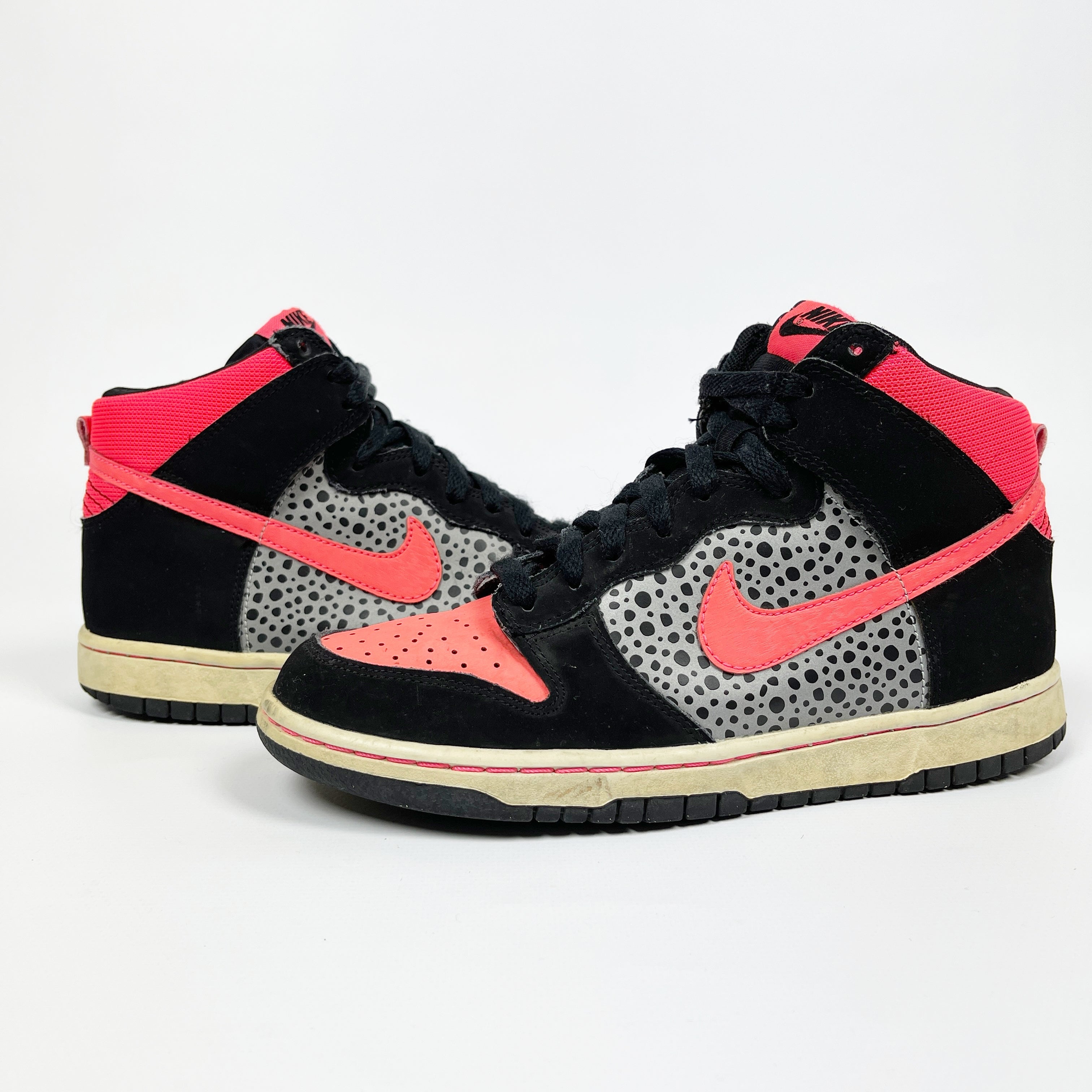 Nike Dunk High Black Atomic Red 2013 – Vintage TTS